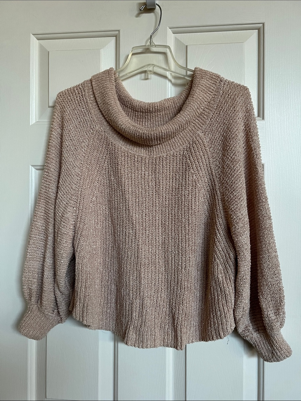 Free People sweater / Tops